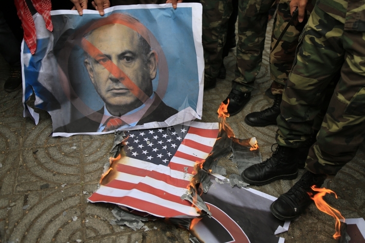 GAZZE'DE DZENLENEN TRUMP KARITI EYLEM