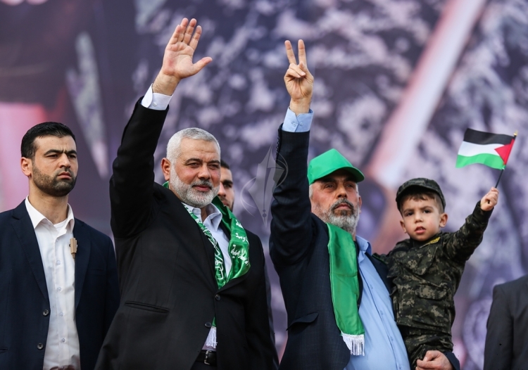HAMAS'IN KURULU�UNUN 30. YILD�N�M� KUTLAMALARI