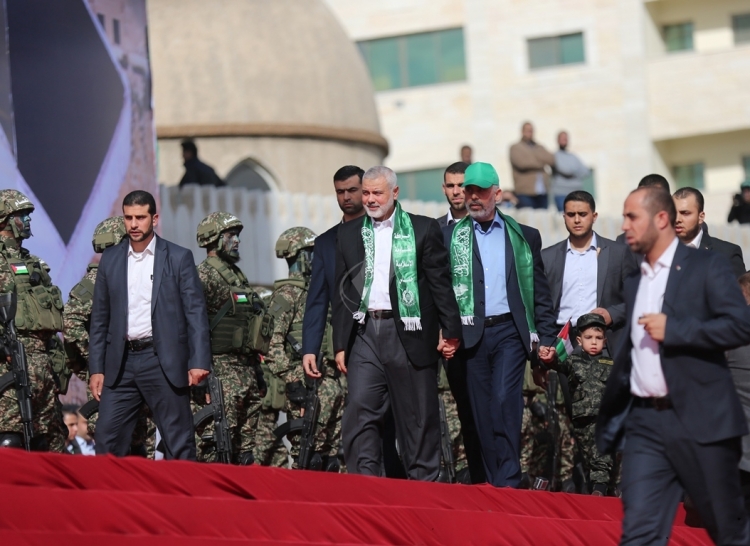 HAMAS'IN KURULU�UNUN 30. YILD�N�M� KUTLAMALARI