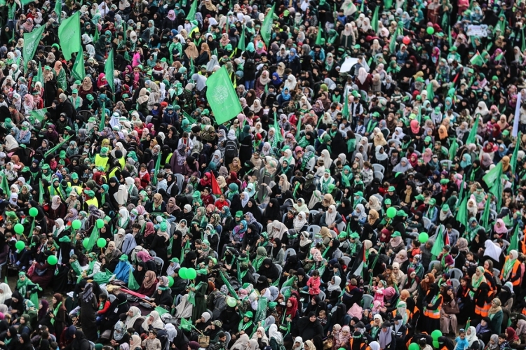 HAMAS'IN KURULU�UNUN 30. YILD�N�M� KUTLAMALARI