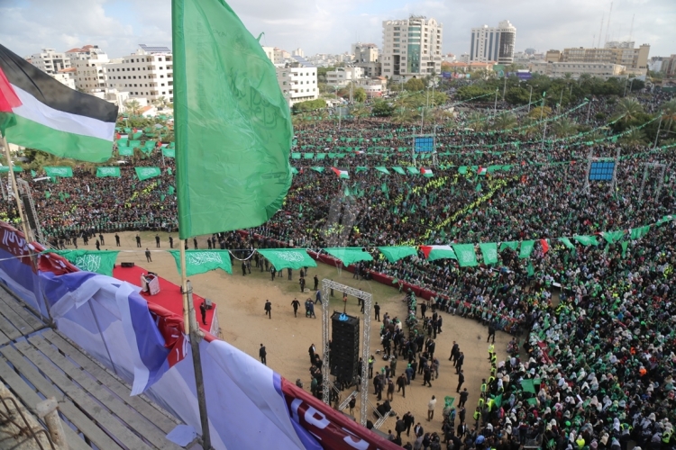 HAMAS'IN KURULU�UNUN 30. YILD�N�M� KUTLAMALARI