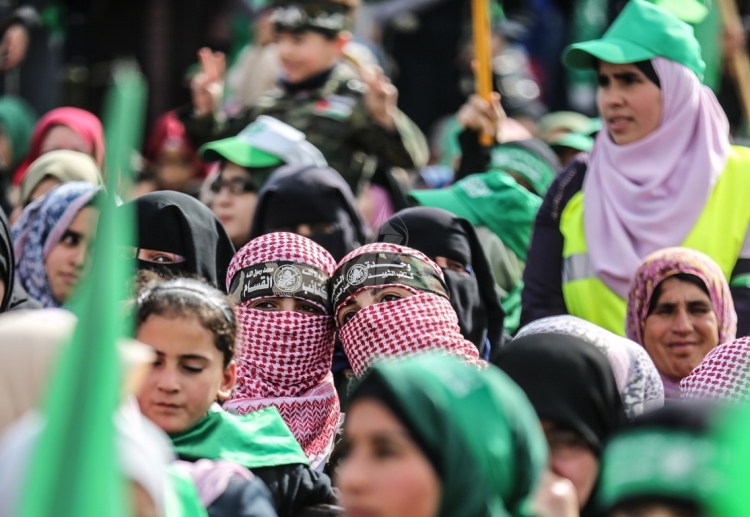 HAMAS'IN KURULU�UNUN 30. YILD�N�M� KUTLAMALARI